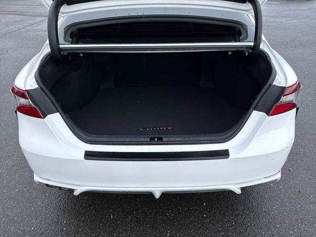 Used 2021 Toyota Camry SE w/ Audio Upgrade Package image 15