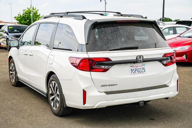 Used 2025 Honda Odyssey EX-L image 2