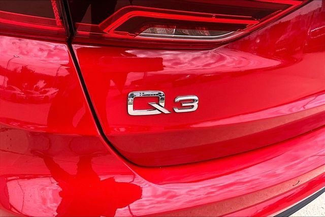 Used 2023 Audi Q3 2.0T Premium AWD/4WD image 33