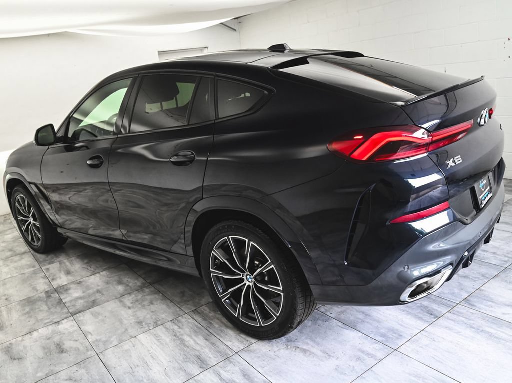 Used 2026 BMW X6 xDrive40i AWD/4WD image 4