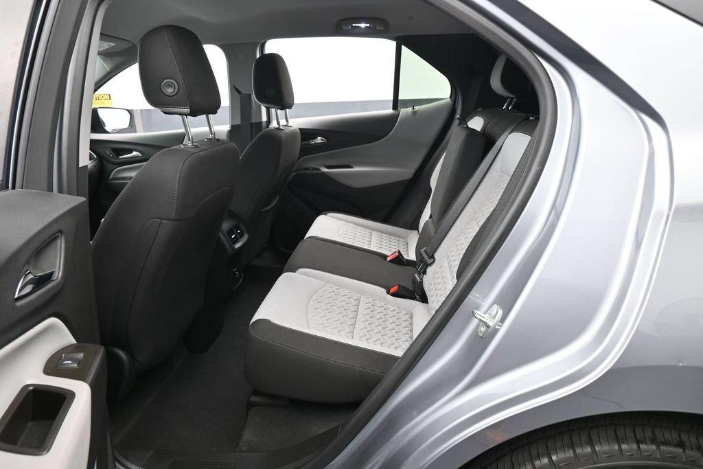 Used 2024 Chevrolet Equinox LS w/ LS Convenience Package FWD image 28