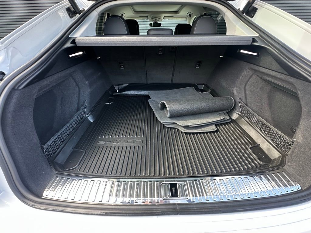 Used 2022 Audi e-tron Premium Plus w/ Premium Plus Package image 41