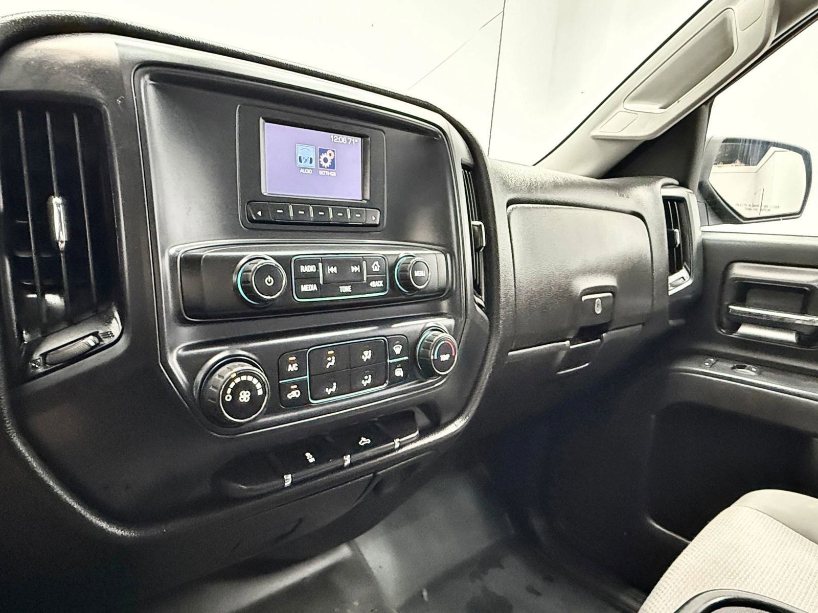Used 2015 Chevrolet Silverado 2500 W/T w/ WT Convenience Package image 13
