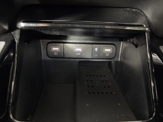 Used 2022 Kia Sorento SX Prestige image 33
