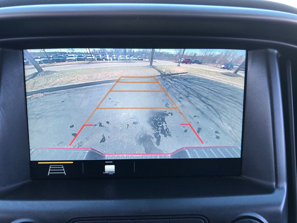 Used 2021 Chevrolet Colorado Z71 w/ Safety Package image 32