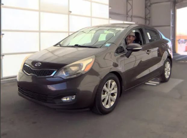 Used 2013 Kia Rio EX w/ Convenience Pkg FWD image 1