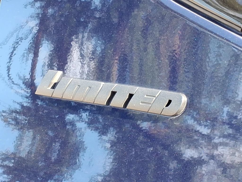 Used 2024 Toyota Tundra Limited RWD image 3