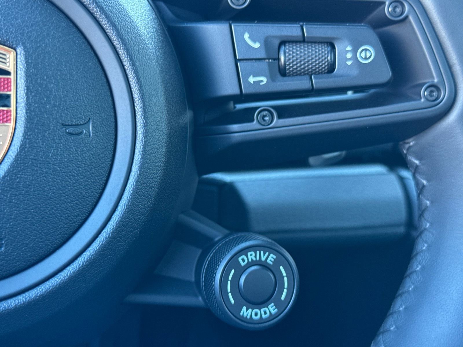 New 2026 Porsche Panamera 4 image 24