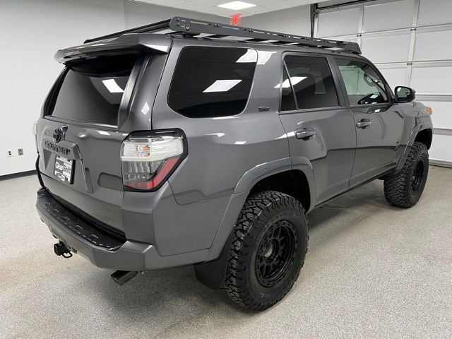 Used 2019 Toyota 4Runner SR5 image 10