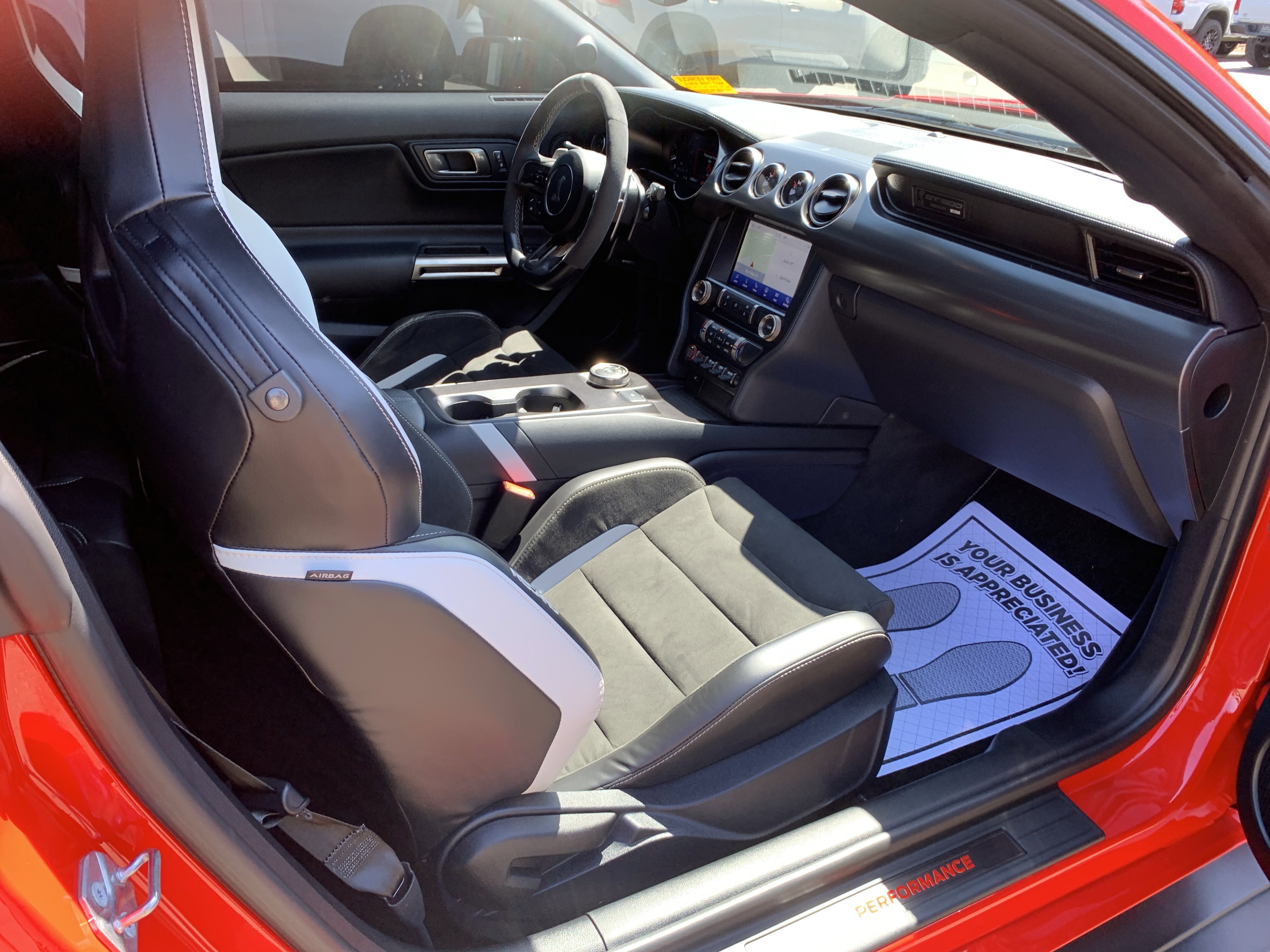 Used 2021 Ford Mustang Shelby GT500 w/ Technology Package RWD image 49