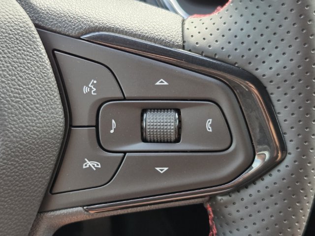 New 2026 Chevrolet Trax RS w/ Driver Confidence Package FWD image 15