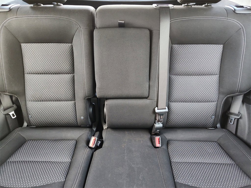 Used 2022 GMC Terrain SLE image 35