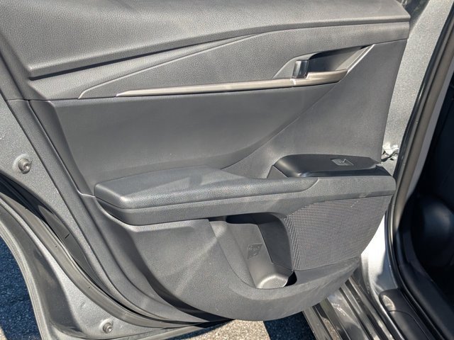 Used 2025 Toyota Camry SE image 18