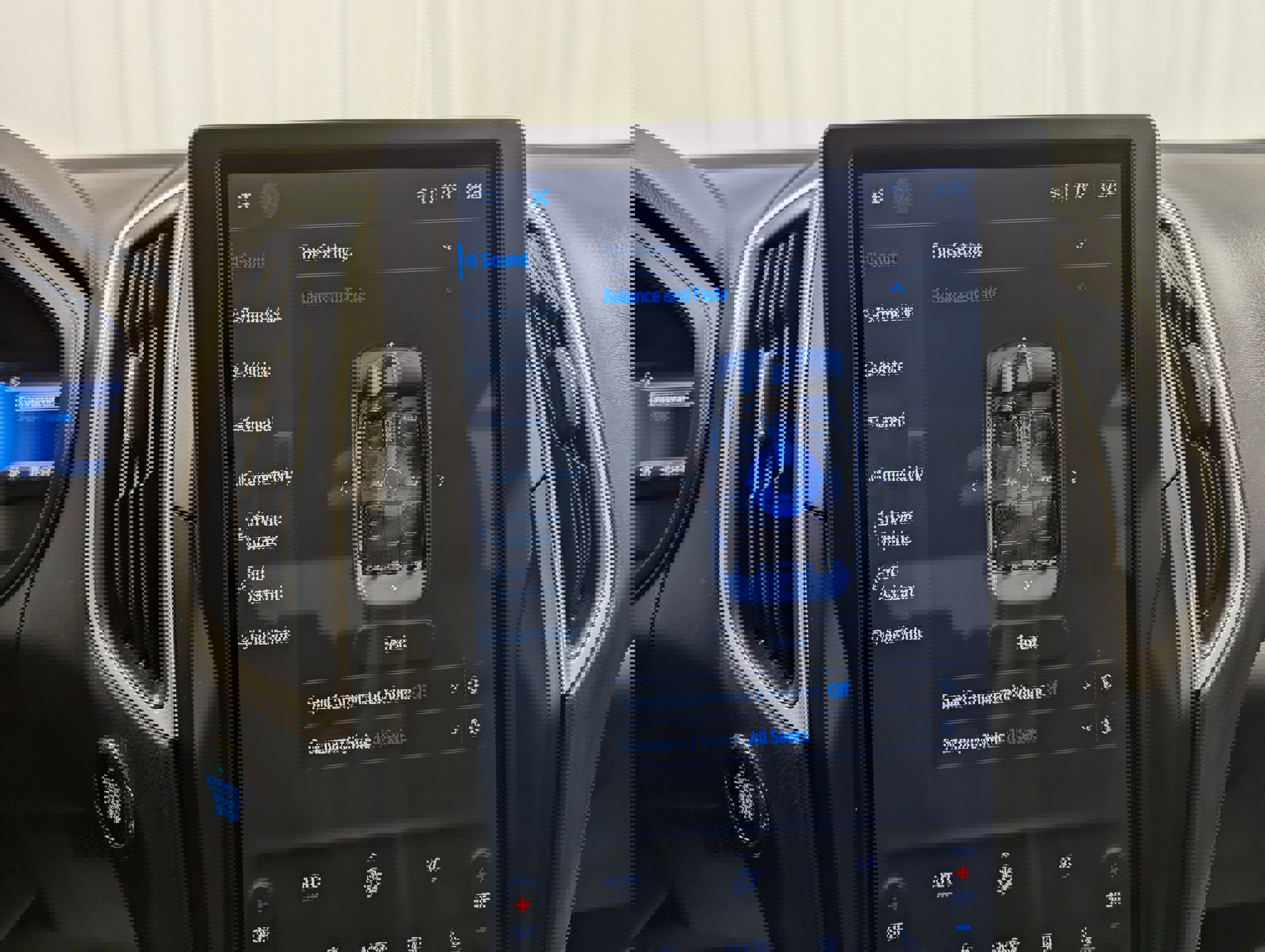 Used 2024 Ford Edge SEL w/ Convenience Package image 19