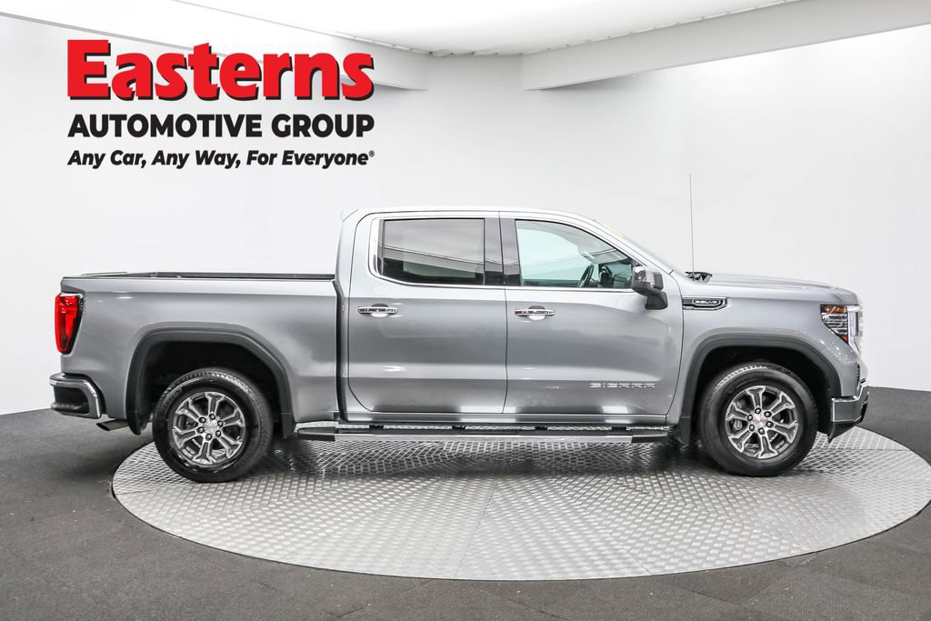 Used 2024 GMC Sierra 1500 SLT image 4