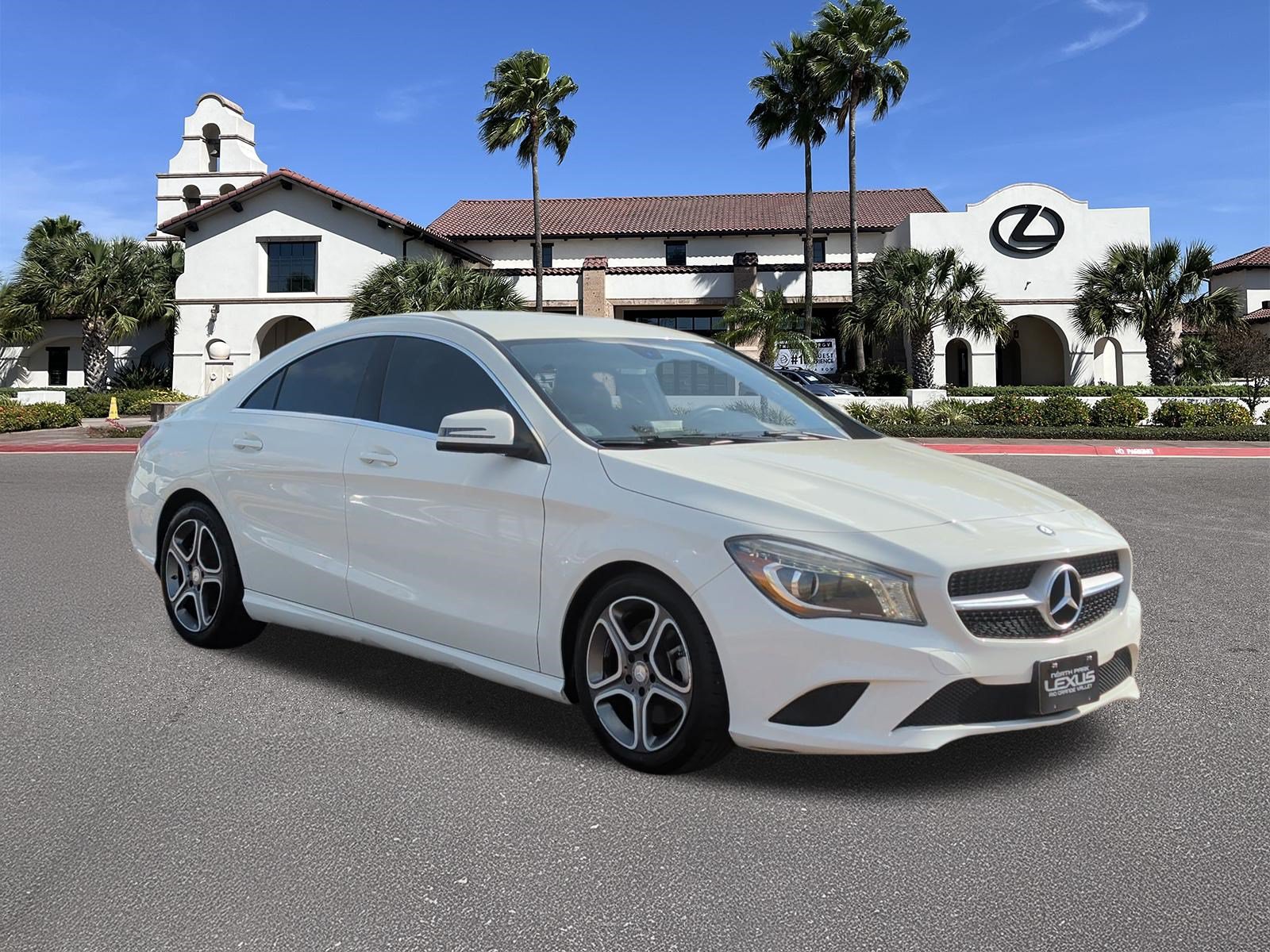 Used 2014 Mercedes-Benz CLA 250 image 1
