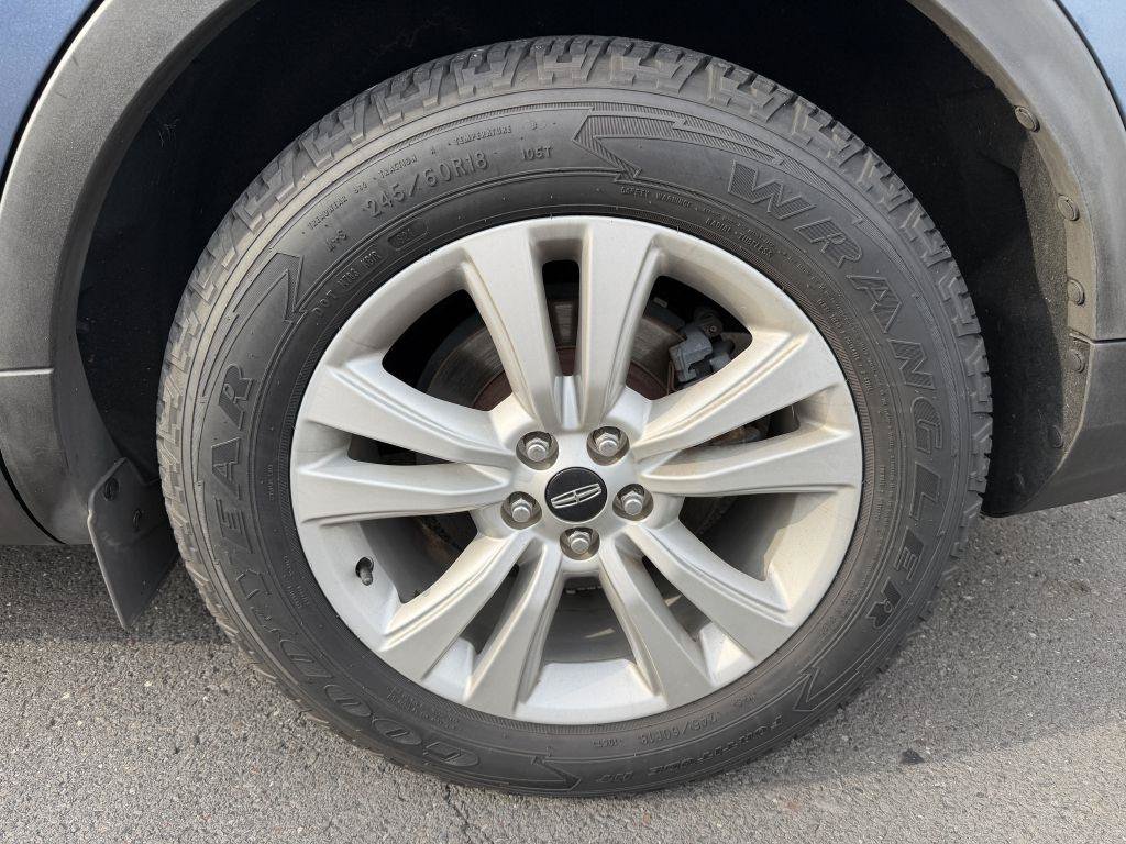 Used 2018 Lincoln MKX Premiere FWD image 10