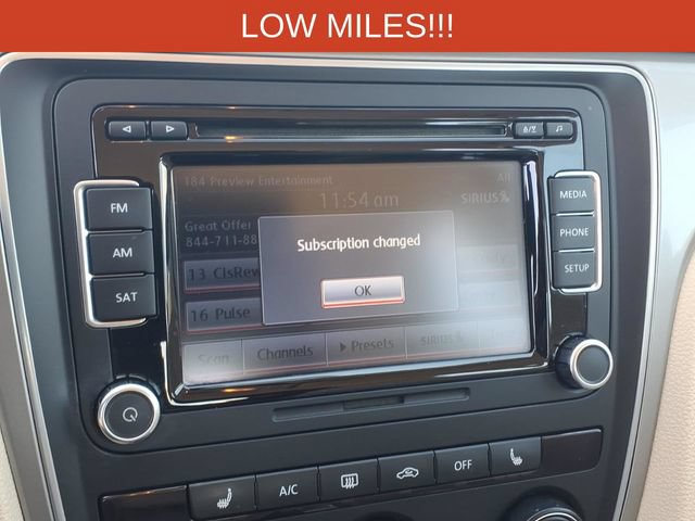 Used 2015 Volkswagen Passat 1.8T Limited Edition FWD image 16