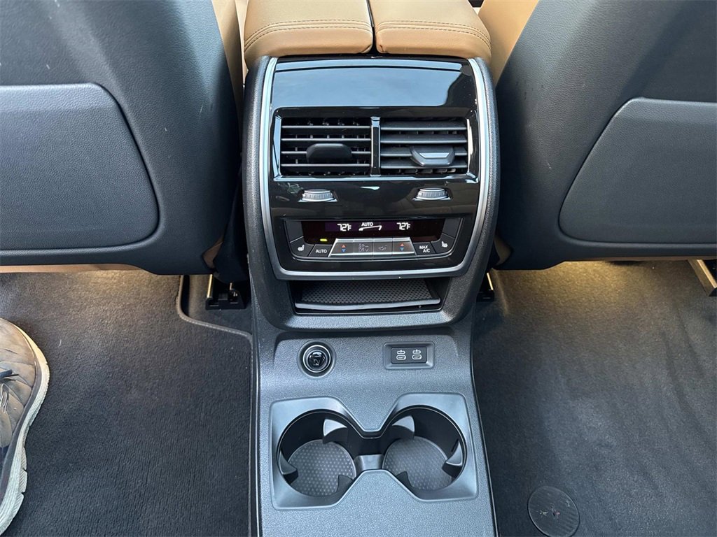 Used 2025 BMW X7 xDrive40i w/ M Sport Package image 20