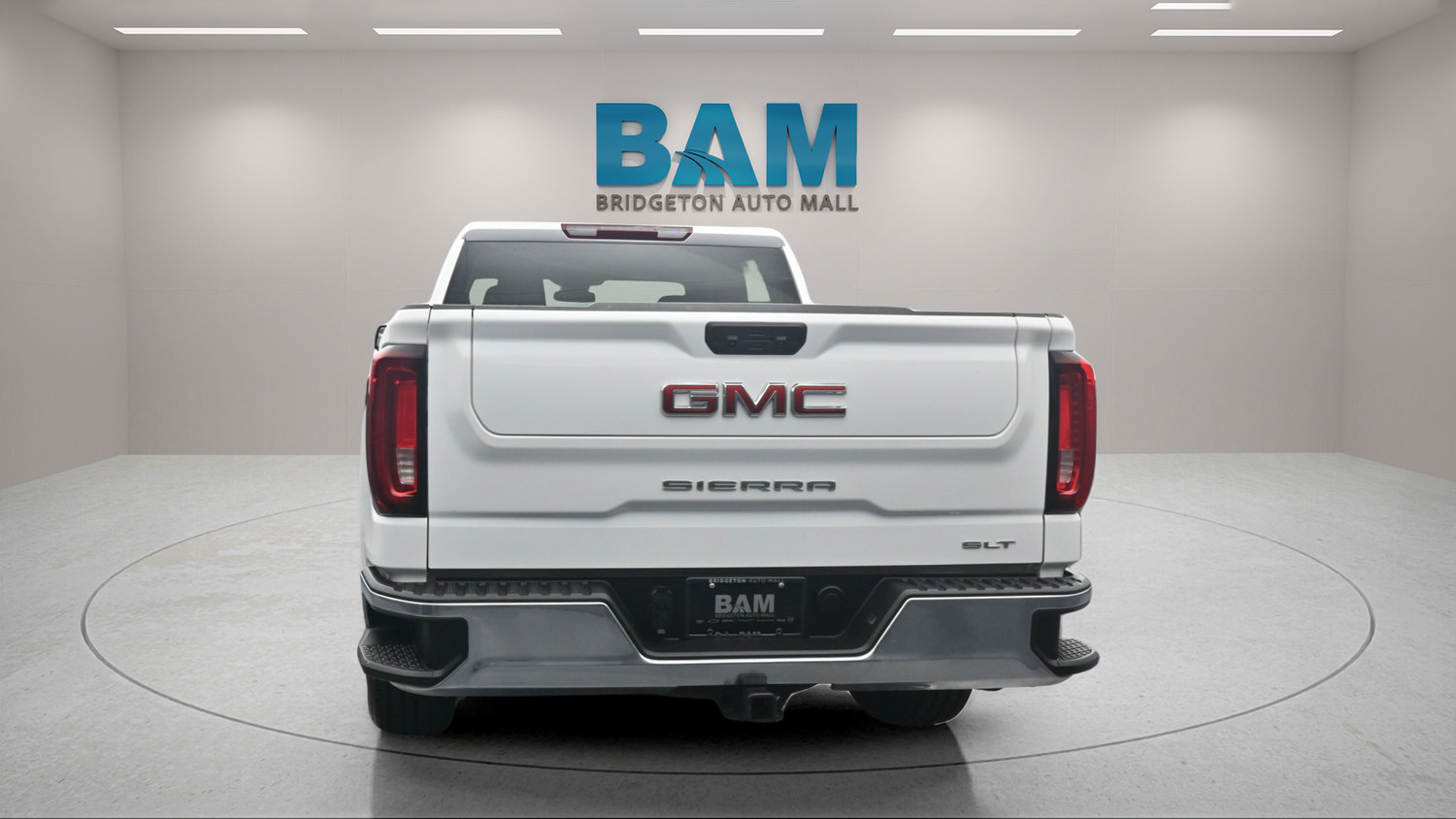 Used 2025 GMC Sierra 1500 SLT RWD image 6