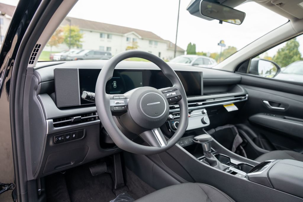 New 2026 Hyundai Tucson SEL image 18