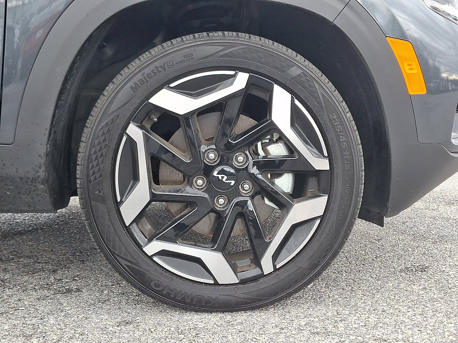 Certified 2025 Kia Seltos SX w/ SX Sunroof Package image 8