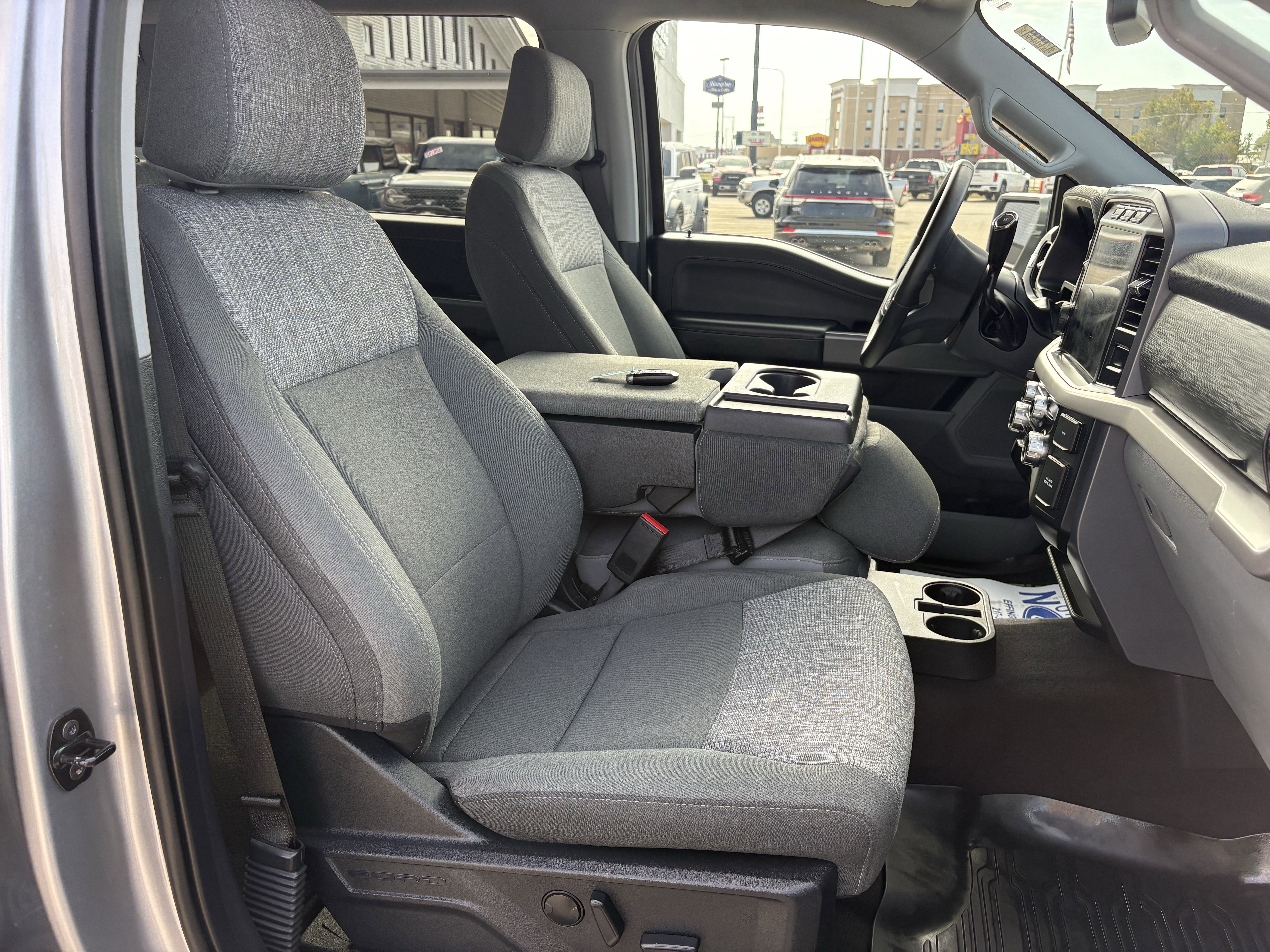 Used 2023 Ford F150 XLT w/ Equipment Group 302A High image 9