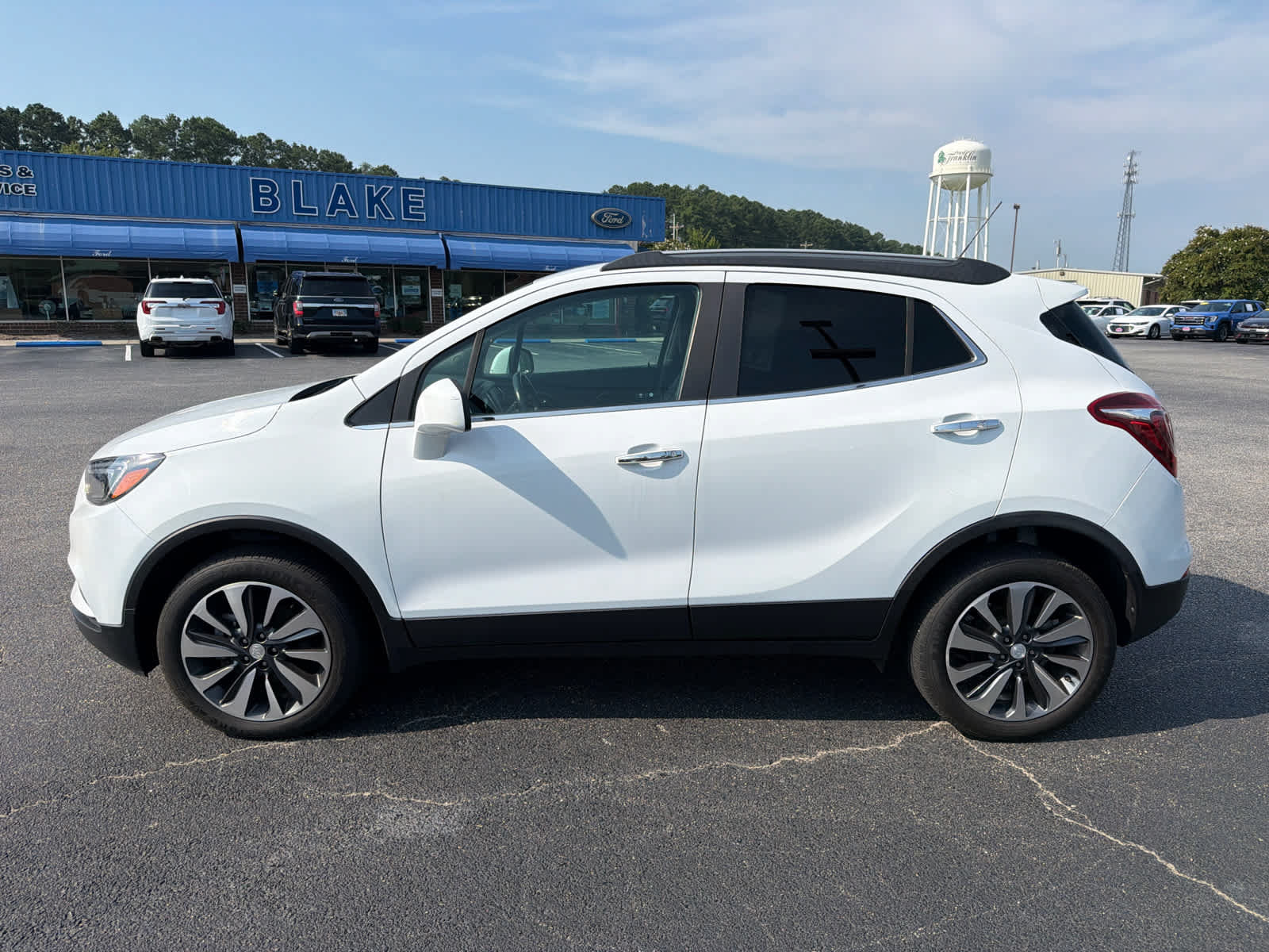 Used 2021 Buick Encore Preferred AWD/4WD image 6