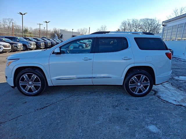 Used 2017 GMC Acadia Denali w/ Technology Package image 8