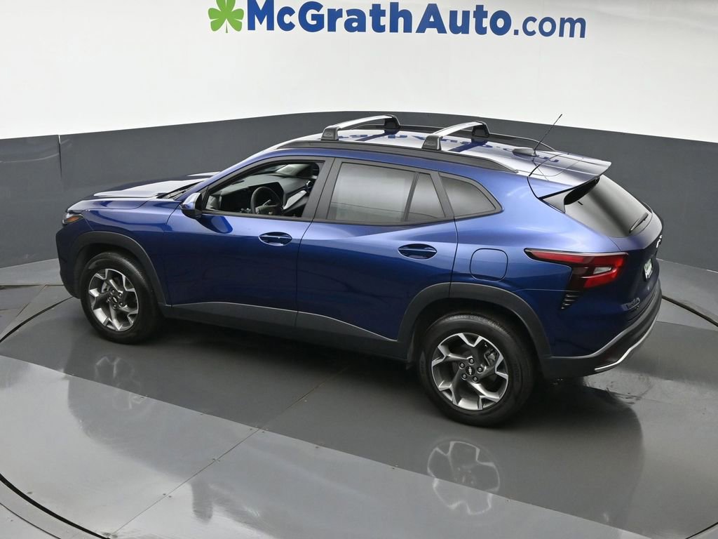 Used 2024 Chevrolet Trax LT w/ Driver Confidence Package image 19