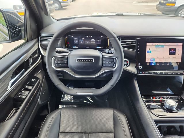 Used 2023 Jeep Wagoneer L Series II image 22