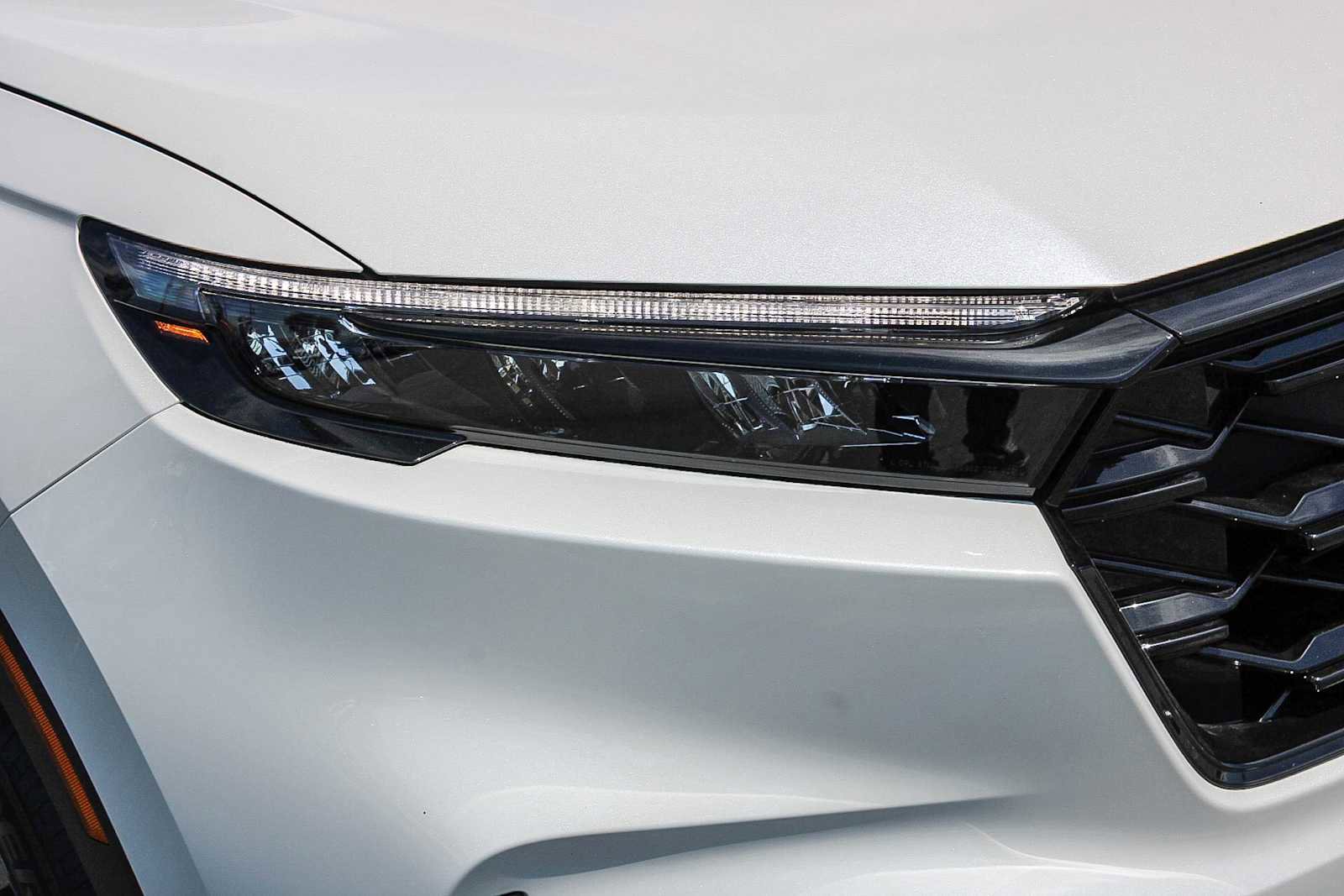 Used 2025 Honda CR-V Sport-L image 4