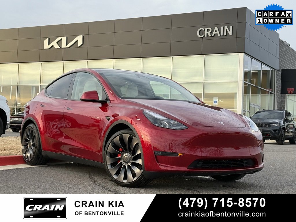 Used 2024 Tesla Model Y Performance image 1