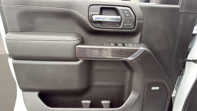 Used 2020 Chevrolet Silverado 2500 LTZ w/ LTZ Premium Package image 13