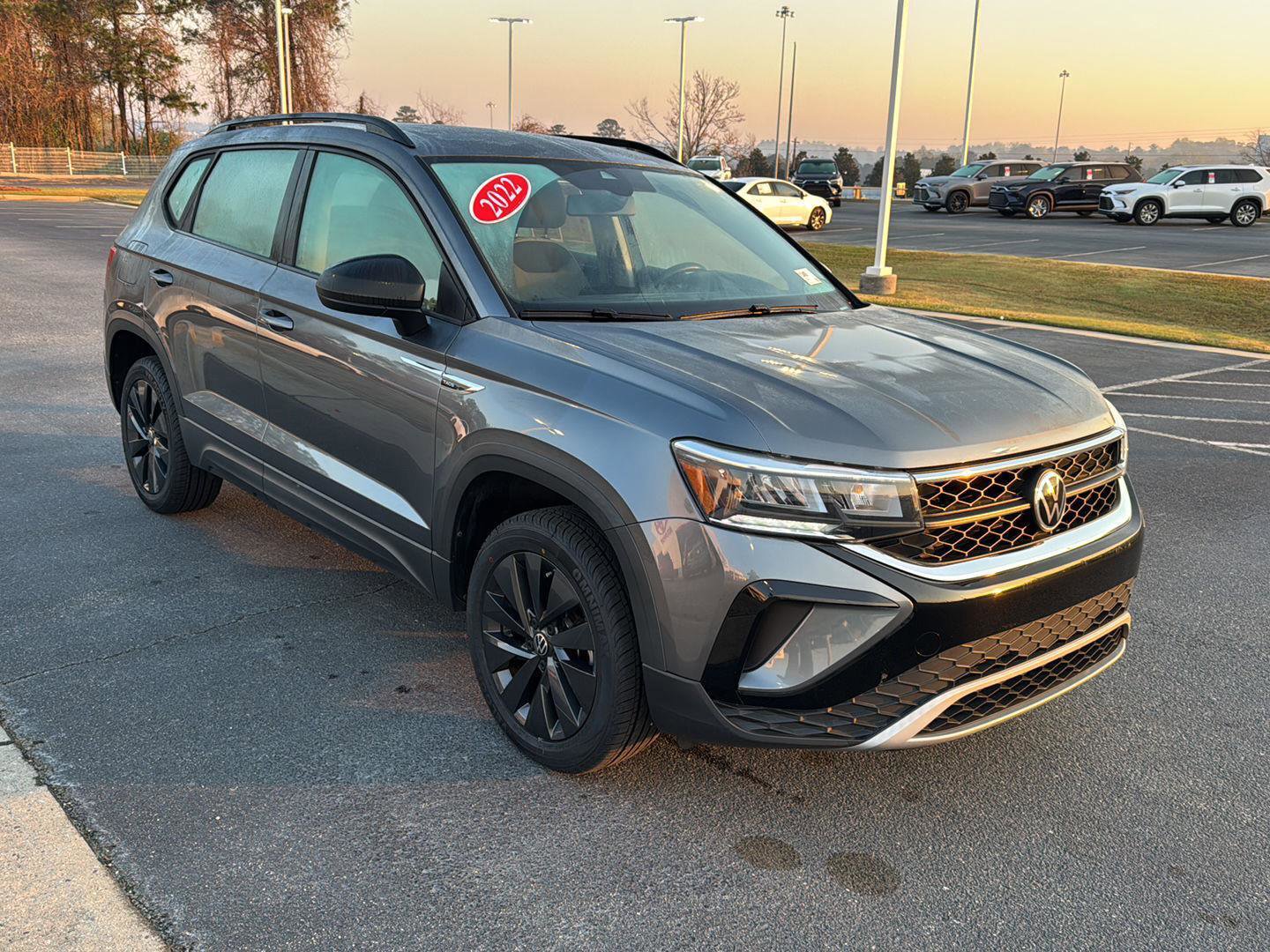 Used 2022 Volkswagen Taos S w/ IQ Drive S Package image 6