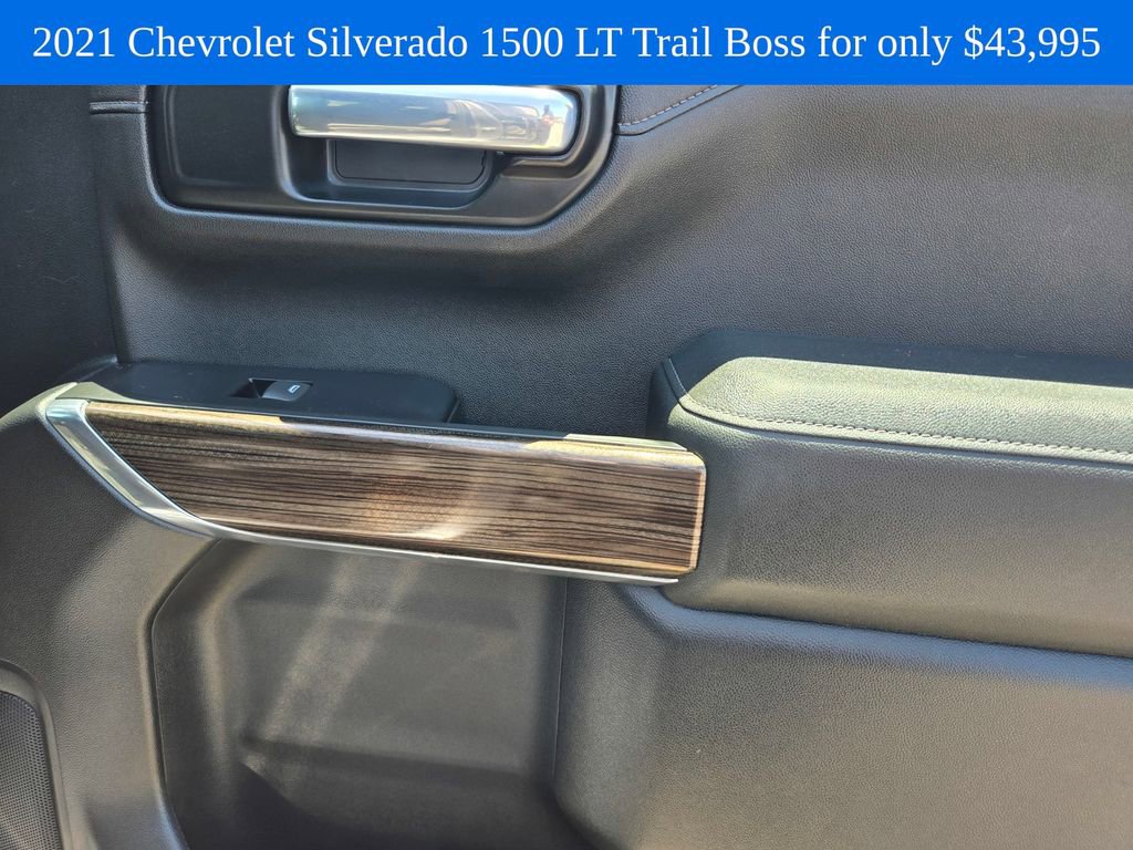 Used 2021 Chevrolet Silverado 1500 LT Trail Boss AWD/4WD image 9