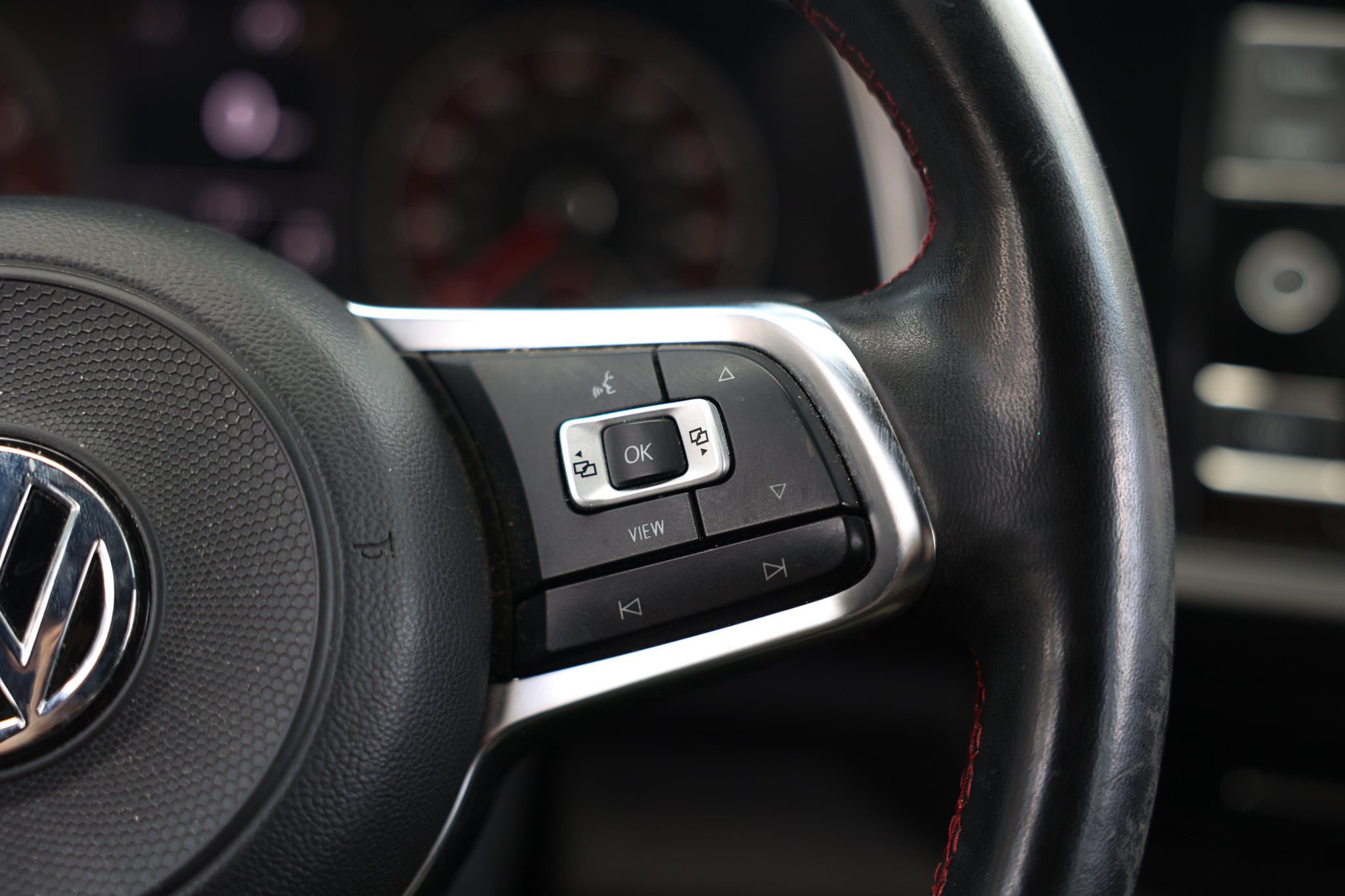 Used 2020 Volkswagen Jetta GLI FWD image 30