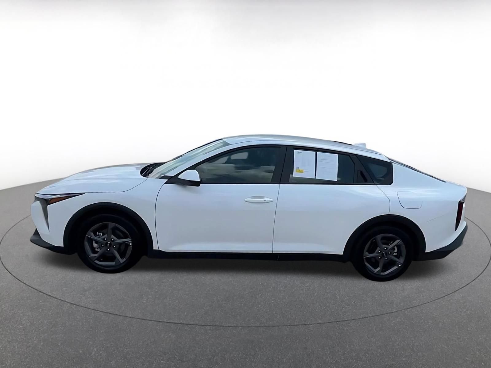 Used 2026 Kia K4 FWD image 9