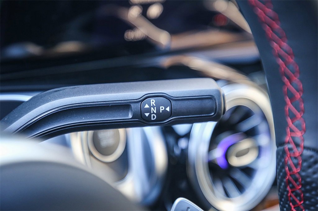 Used 2023 Mercedes-Benz EQB 350 4MATIC SUV image 23