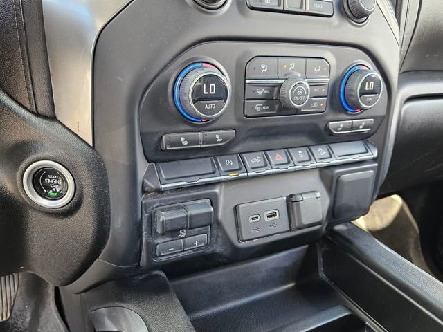 Used 2022 Chevrolet Silverado 1500 RST AWD/4WD image 19