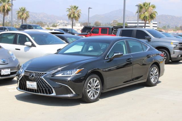 Certified 2025 Lexus ES 350 w/ Accessory Package (Z1) FWD image 3