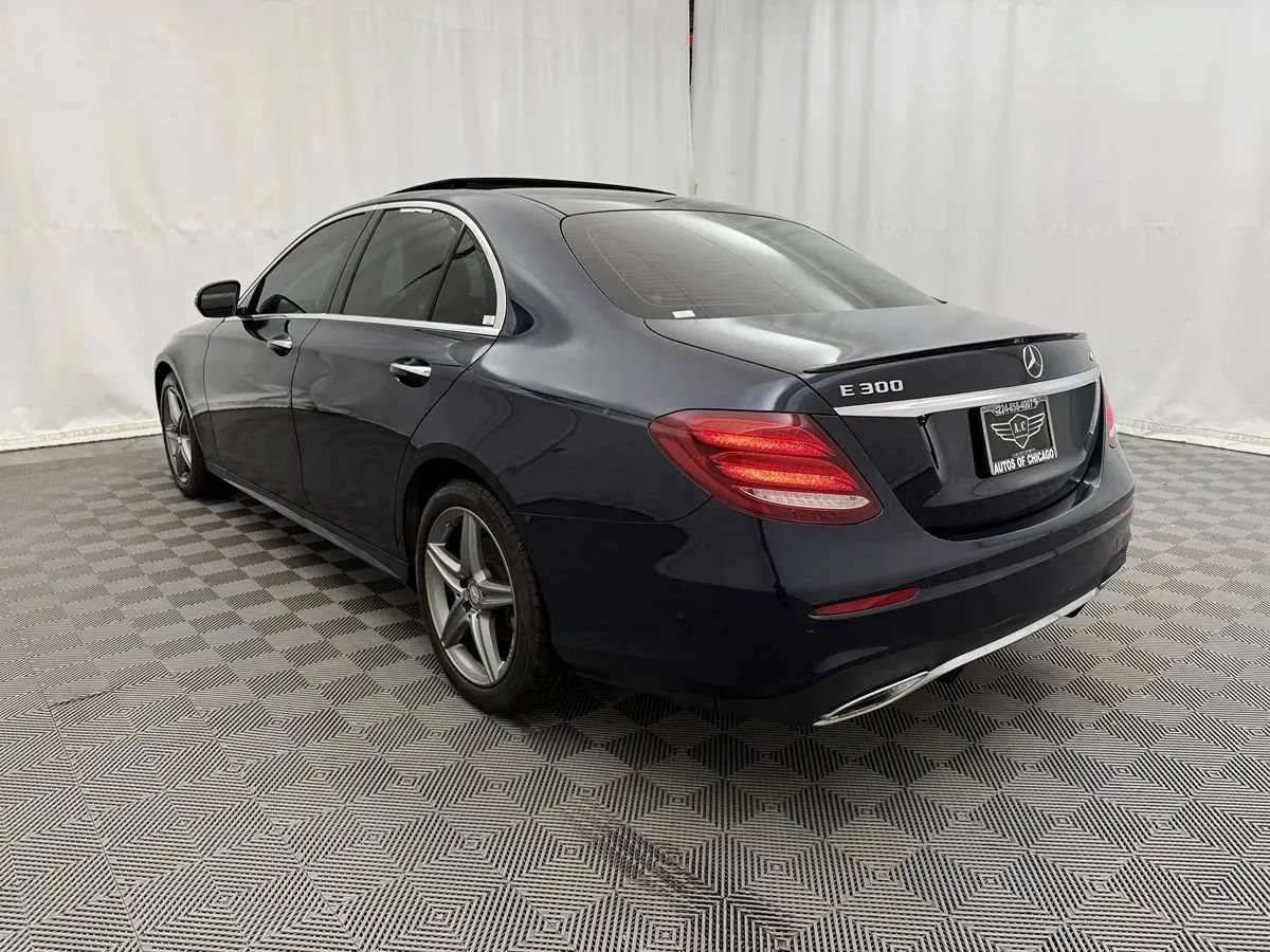 Used 2017 Mercedes-Benz E 300 4MATIC image 7