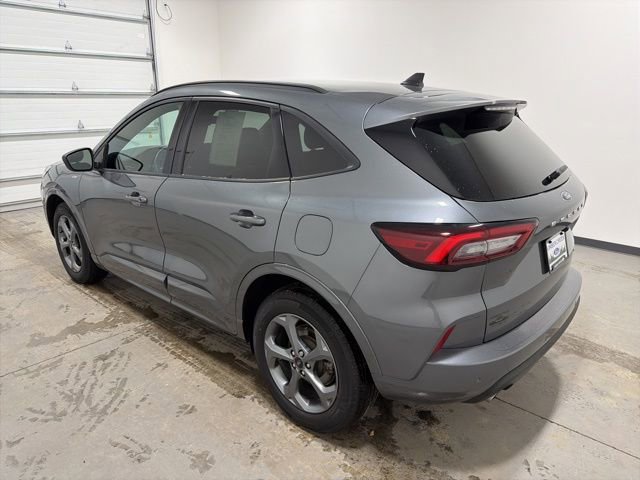 Used 2023 Ford Escape ST-Line w/ Tech Pack #1 image 6