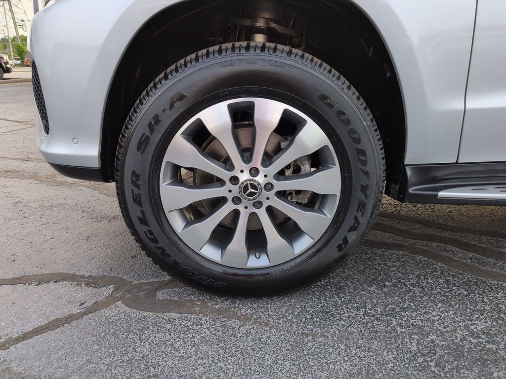 Used 2019 Mercedes-Benz GLS 450 4MATIC image 27
