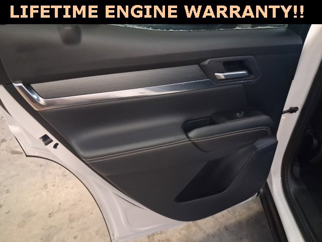 Used 2025 GMC Terrain Elevation image 22