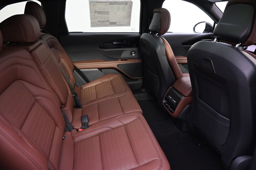 New 2026 Lincoln Nautilus Reserve w/ Jet Appearance Package image 16