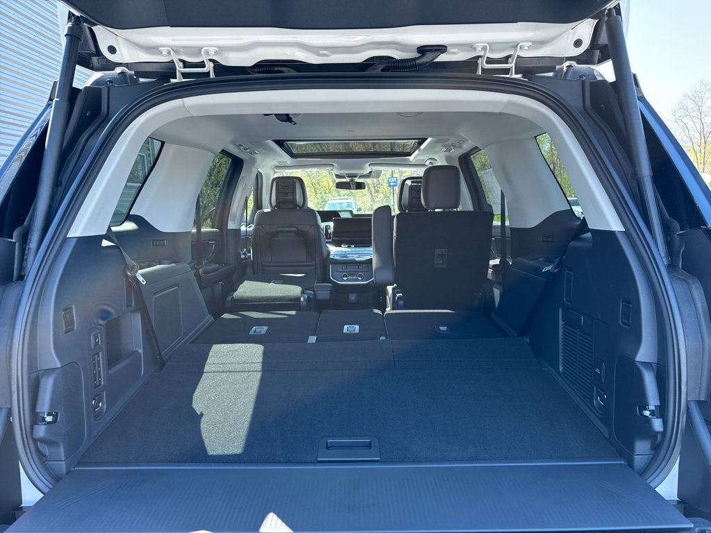 New 2026 Ford Expedition Platinum image 6