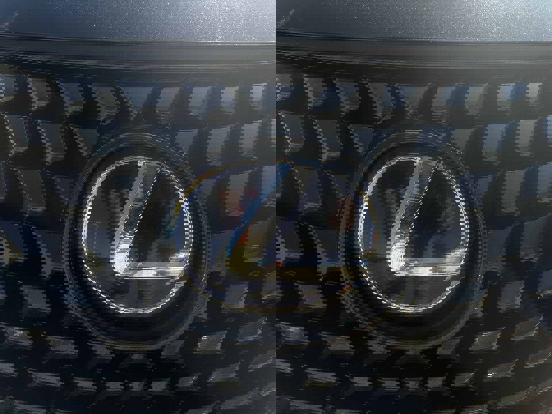 Used 2019 Lexus UX 250h image 32