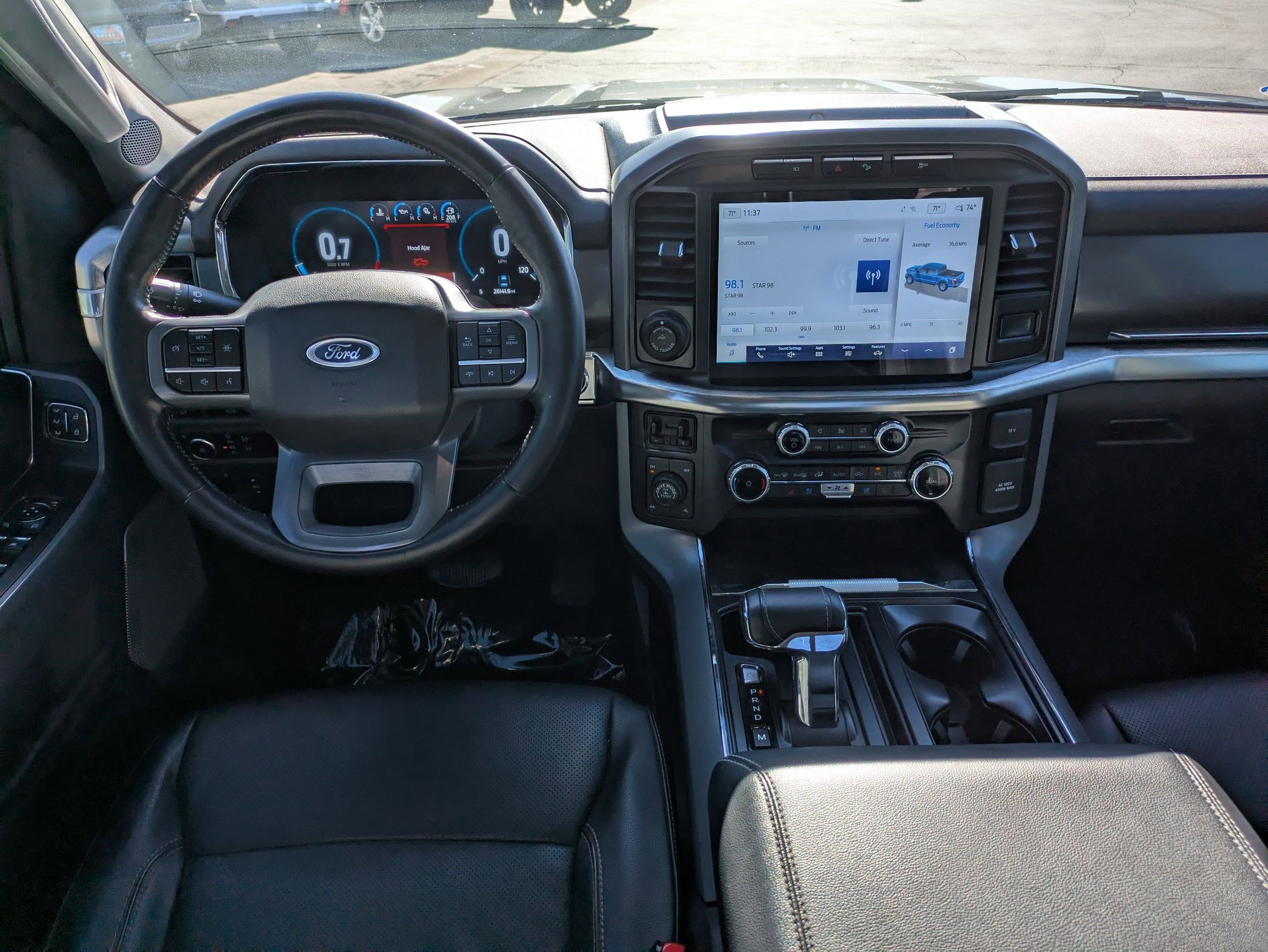 Used 2022 Ford F150 Lariat image 27