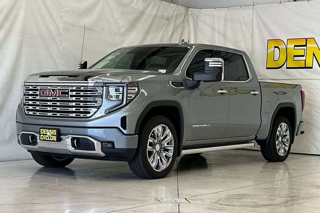 Used 2025 GMC Sierra 1500 Denali AWD/4WD image 8